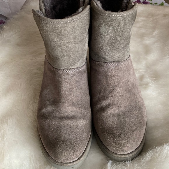 UGG Taupe Ankle Booties - Picture 4 of 10